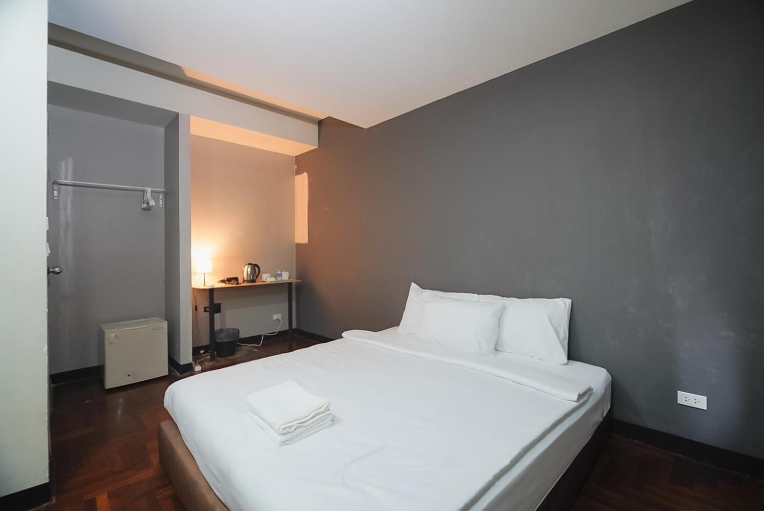 Go Inn Silom - Bts Saint Louis 방콕 외부 사진